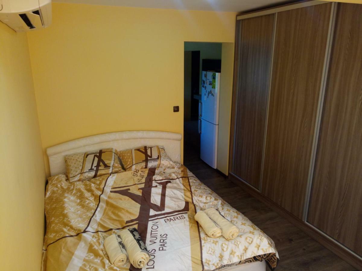 Studio Lux Pleven ภายนอก รูปภาพ