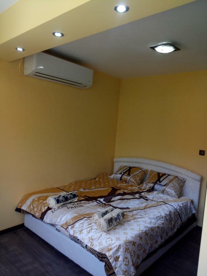 Studio Lux Pleven ภายนอก รูปภาพ